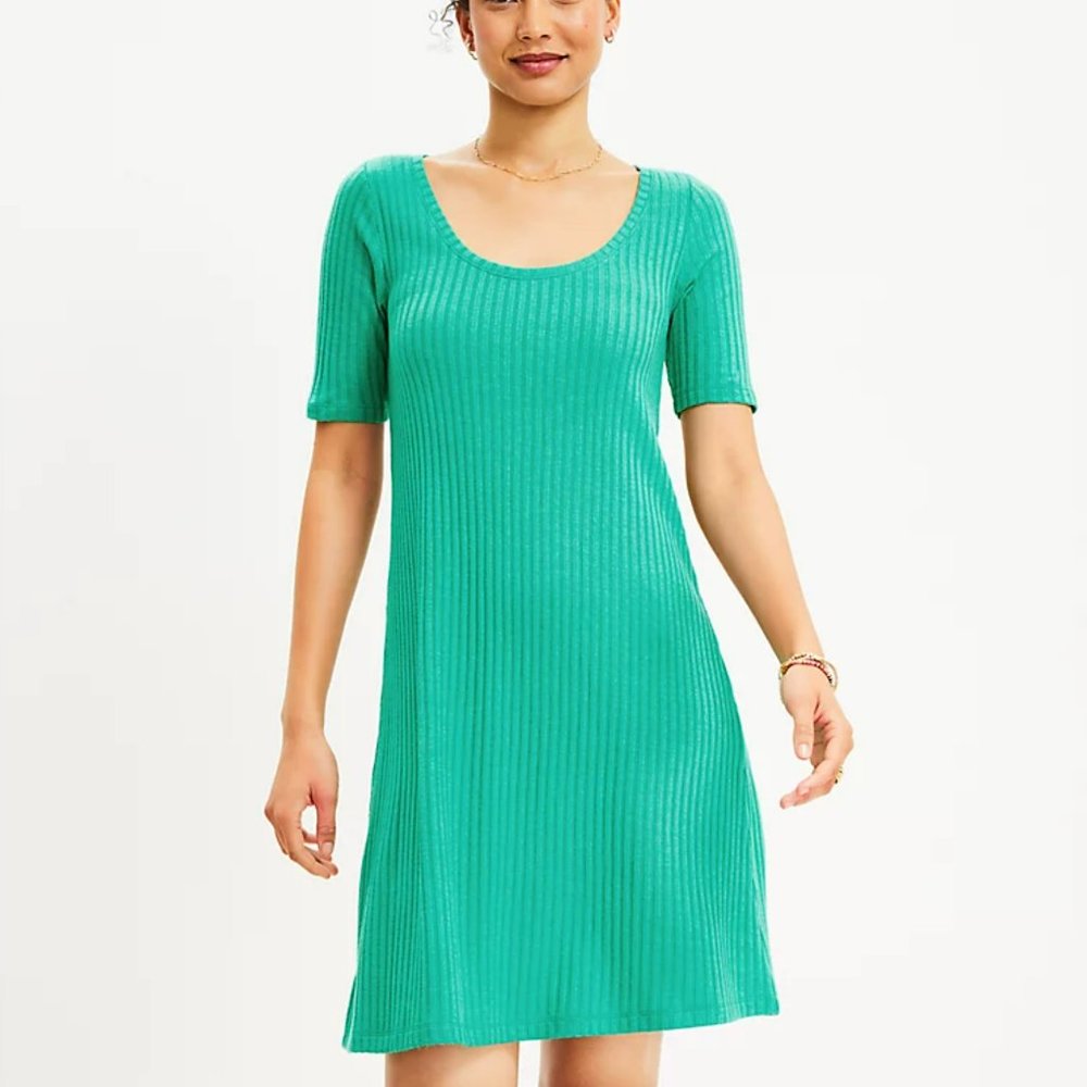 NWT LOFT Ribbed Scoop Neck Shift Dress Small Cove Green